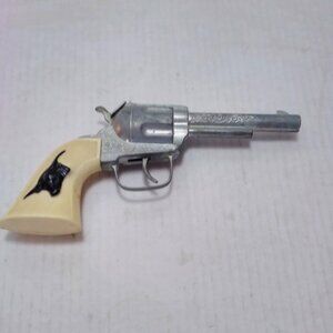 Vintage Hubley Texas Longhorn Toy Cap Gun